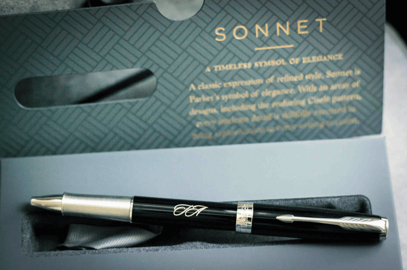 Гравировка на ручке: что писать и как не ошибиться